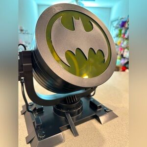 The Batman light up bat signal popcorn bucket AMC EXCLUSIVE NWT